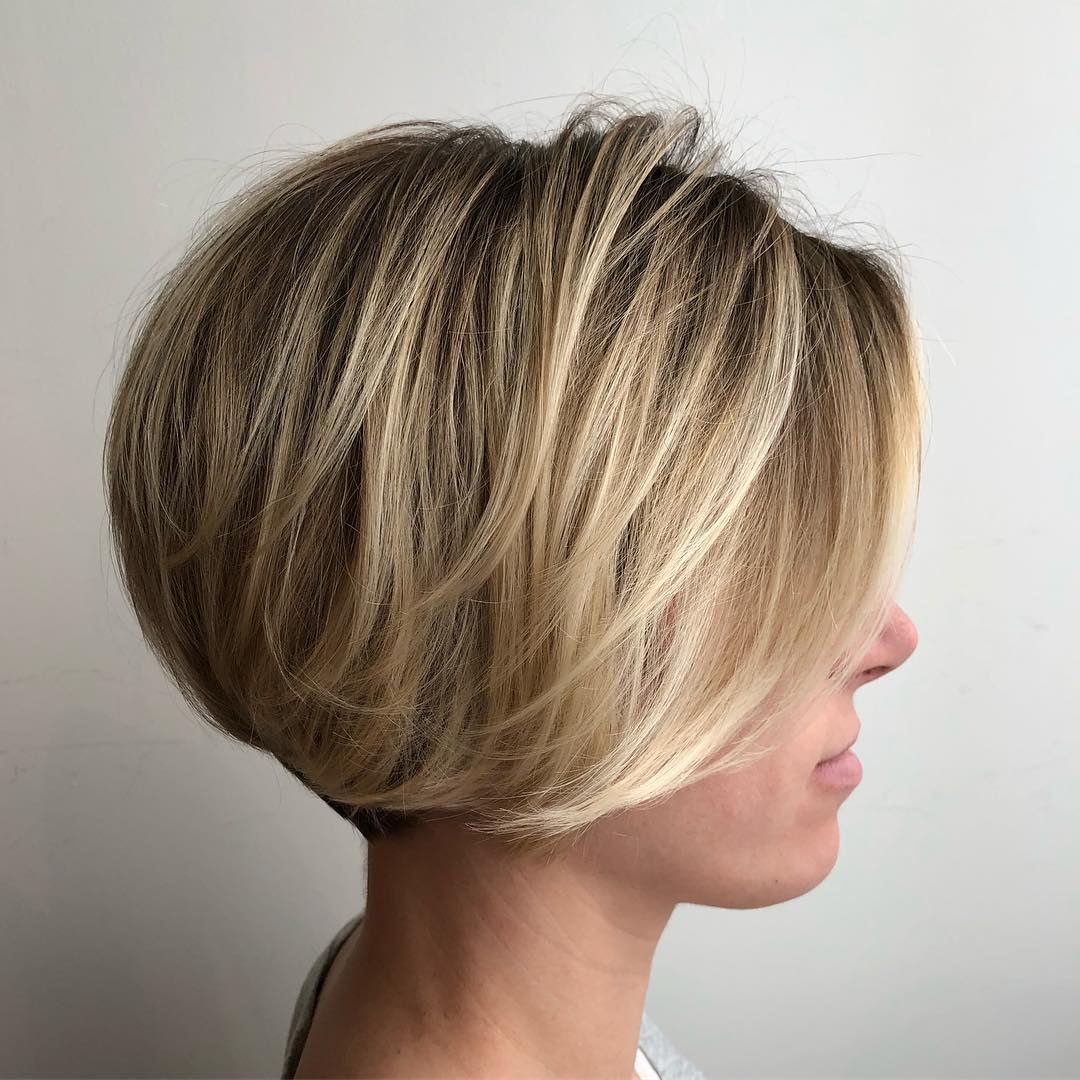 Blonde Bob With Layers For Thin Hair