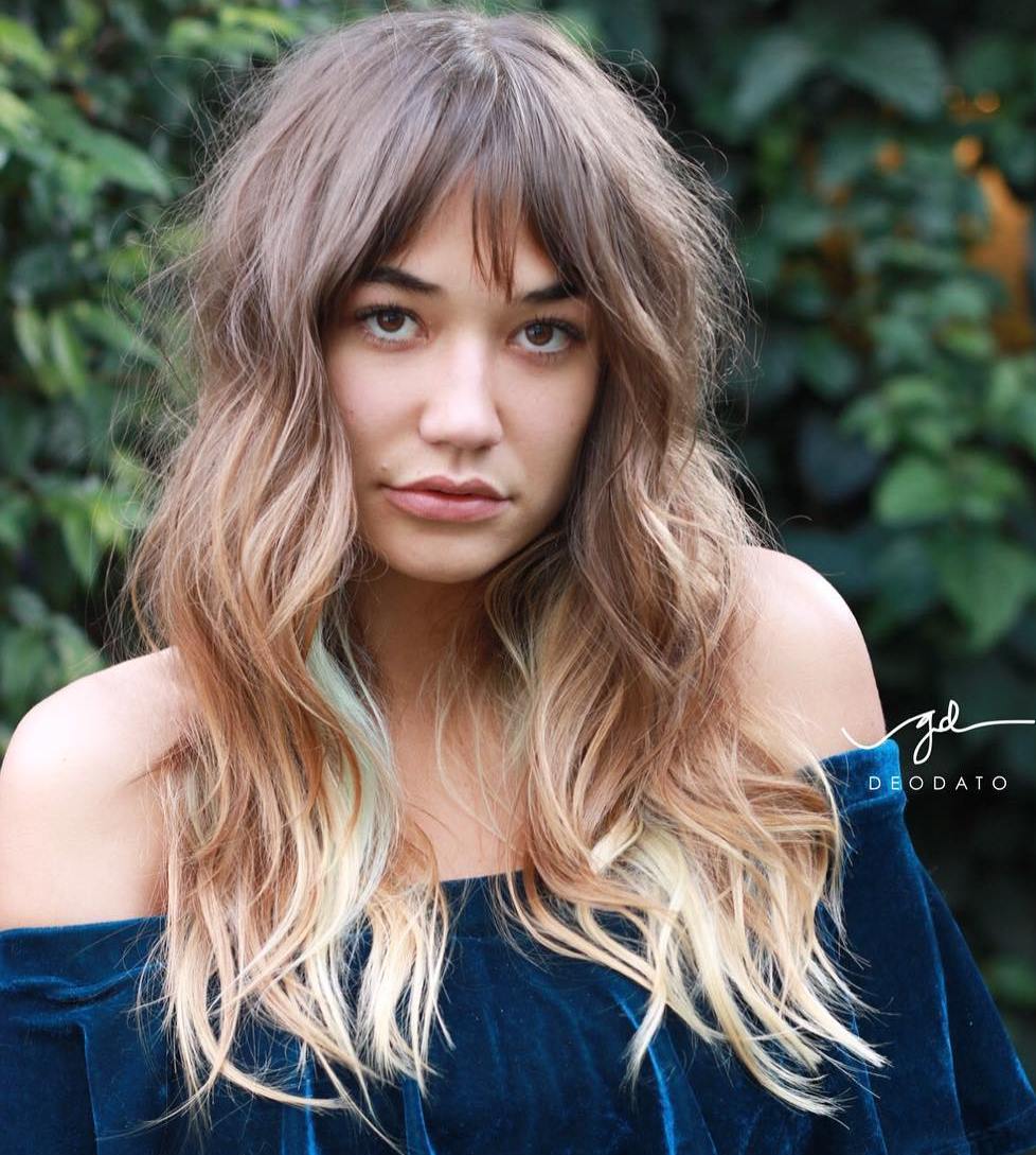 35 Instagram Popular Ways to Pull Off Long Hair with Bangs in 2022