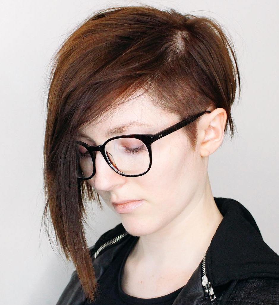 asymmetrical pixie undercut