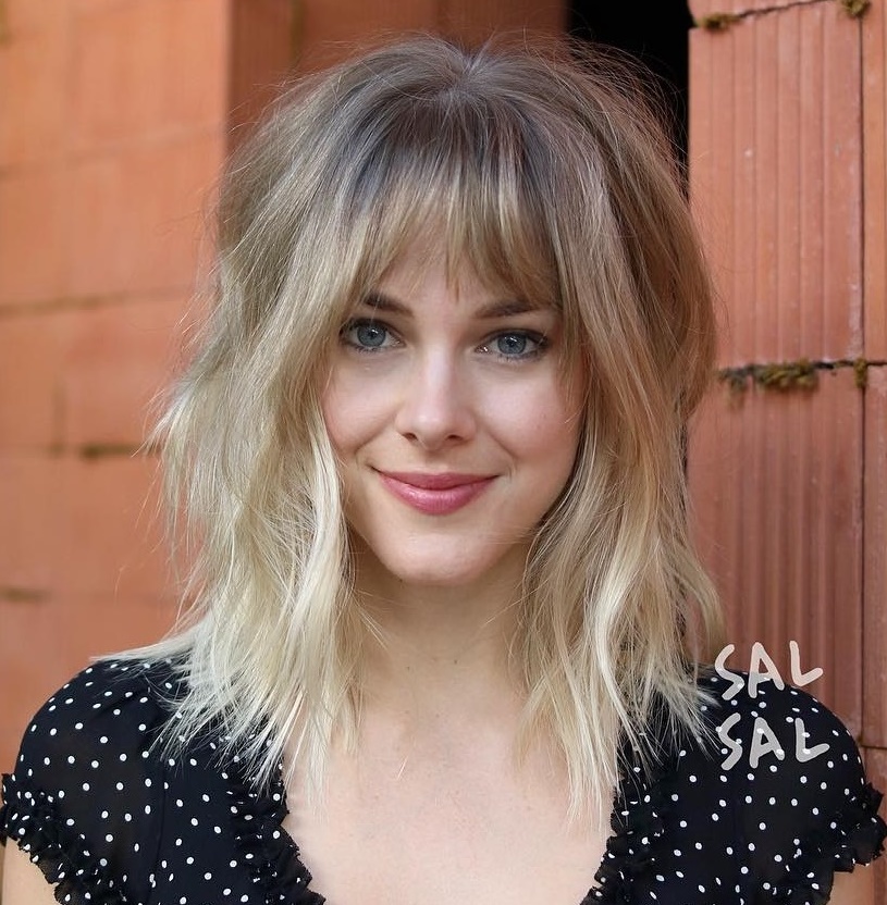 Medium Casual Shag With Bangs