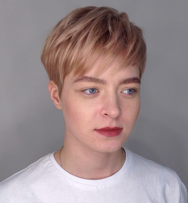 Choppy Pixie For Oval Faces