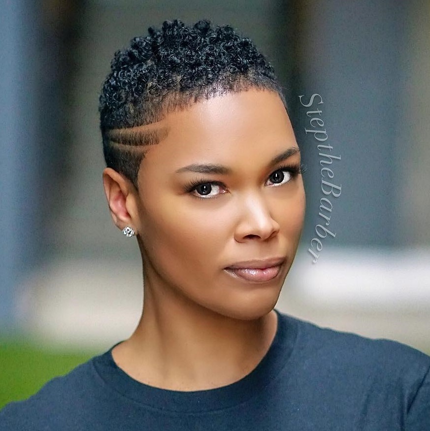 30 On Trend Short Hairstyles For Black Women To Flaunt In
