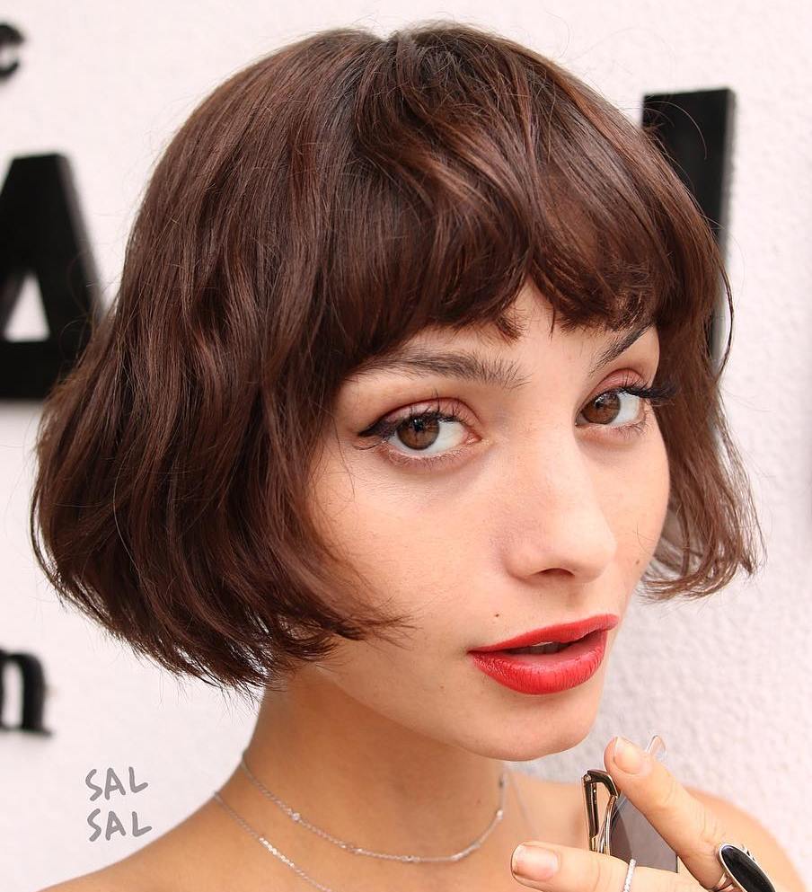 Textured Parisian Bob For A Heart-Shaped Face