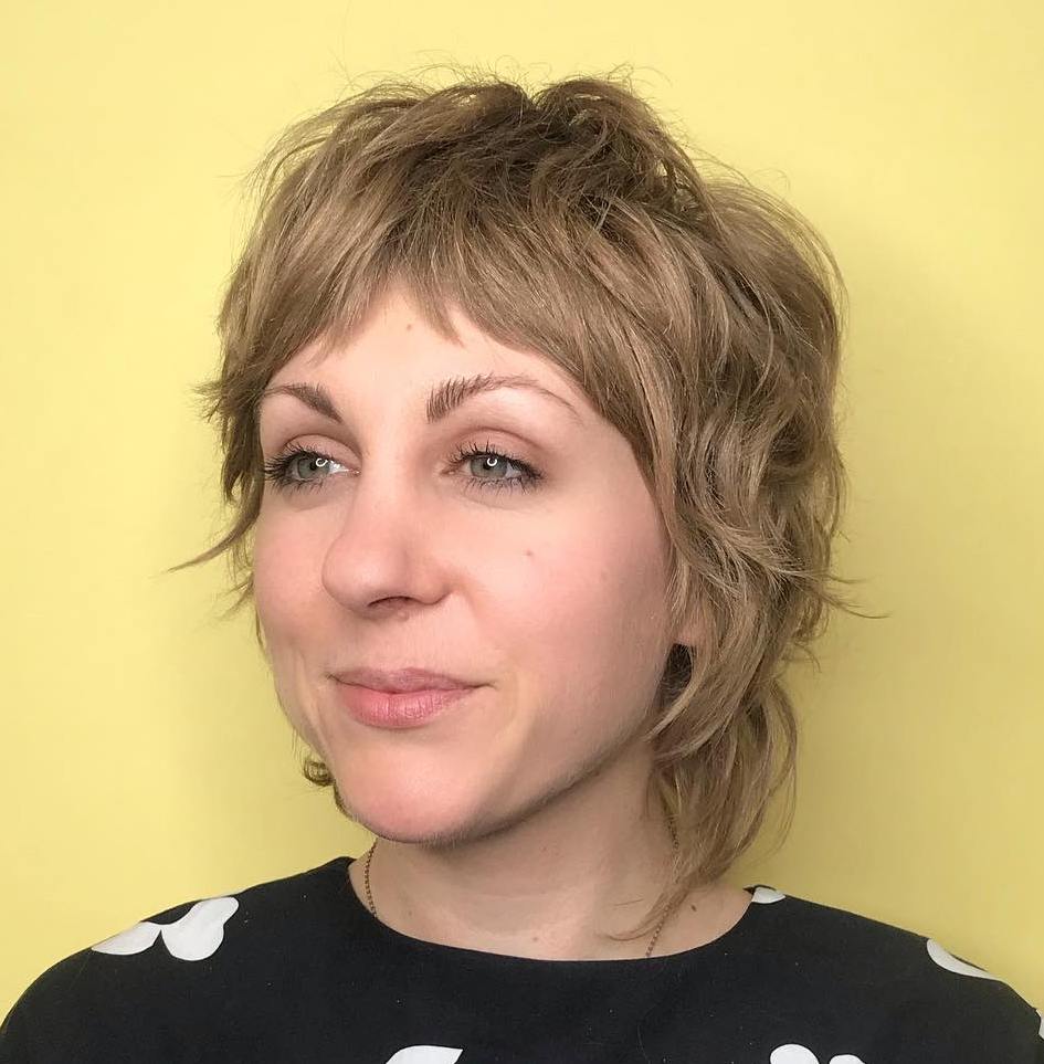 Short Wispy Cut For Wavy Hair