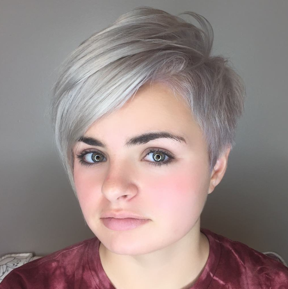 Gray Pixie For Round Faces