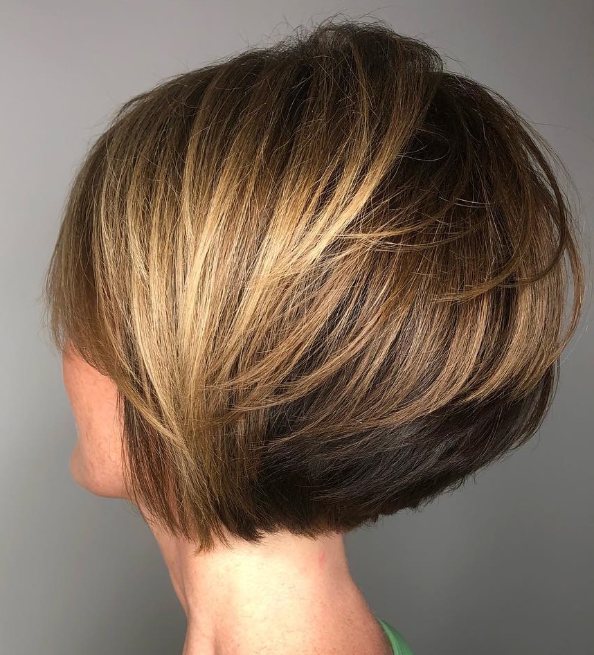 Short Layered Bronde Bob