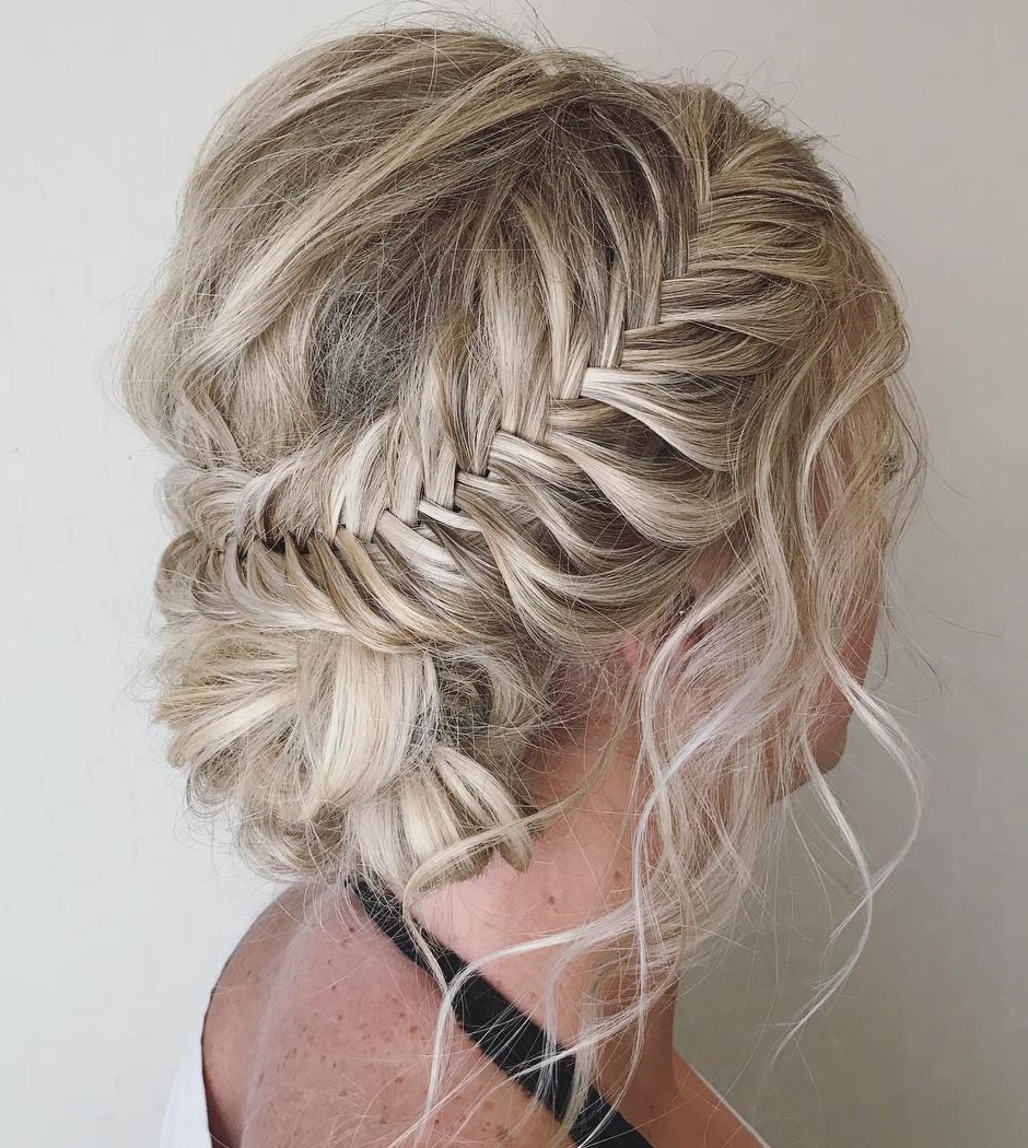 30 Picture Perfect Updos For Long Hair Everyone Will Adore